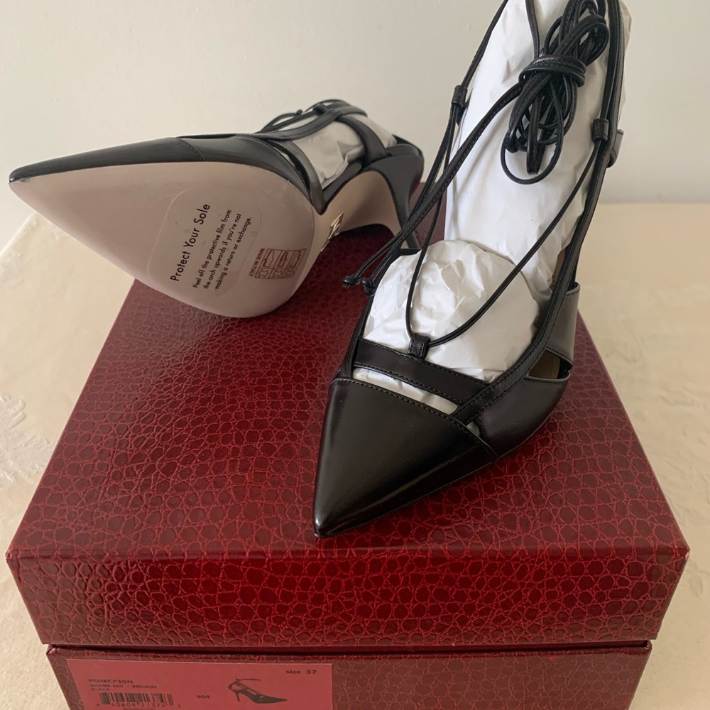 Tamara Mellon Shark 305 -Kidskin.  Brand New - Never Worn